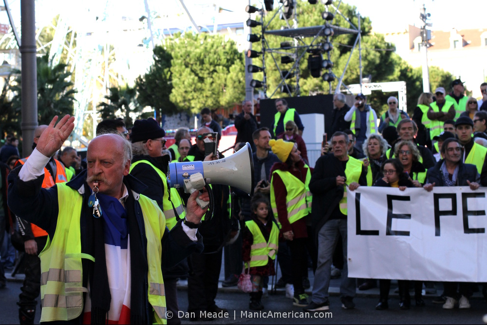 The protest march prepares to move on.